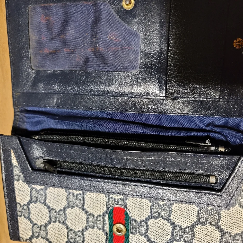 Sleek wallet - Picture 5 of 7